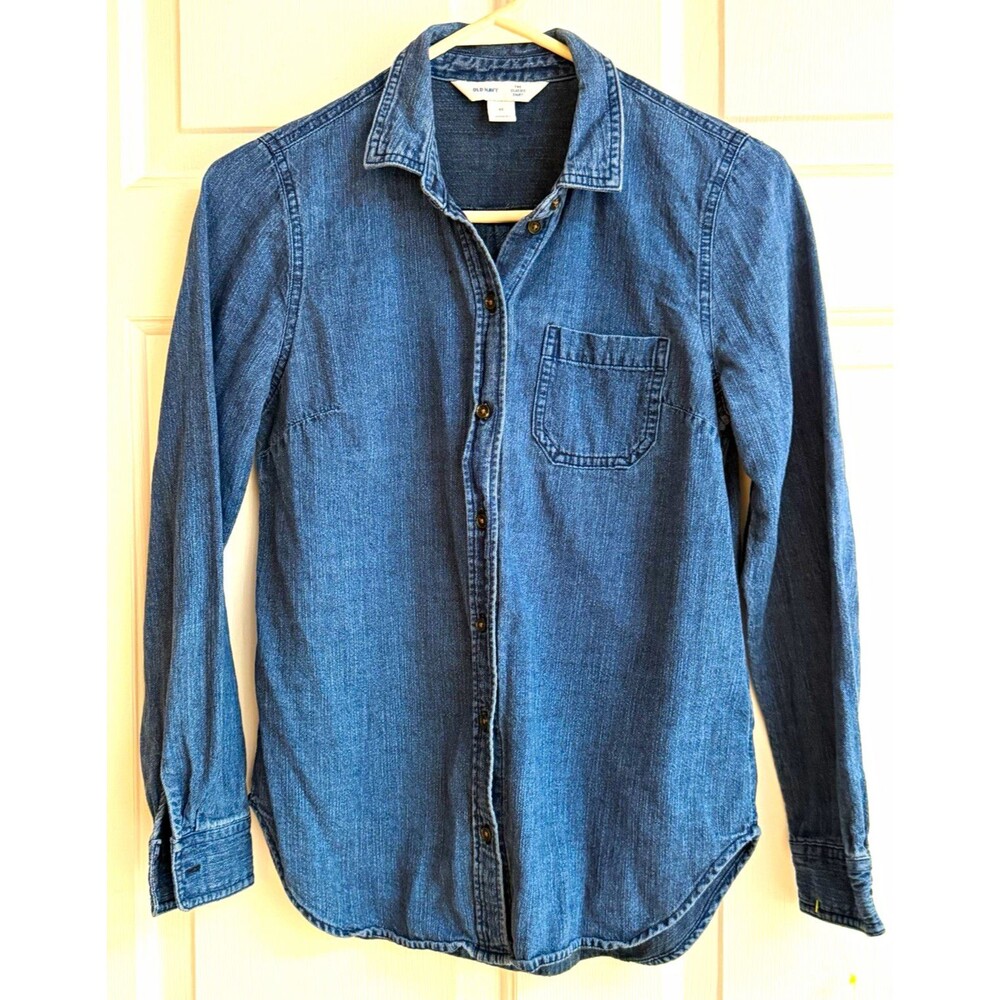 Old Navy The Classic Shirt Women’s XS Blue Denim Solid Button-Up Pocket Long
